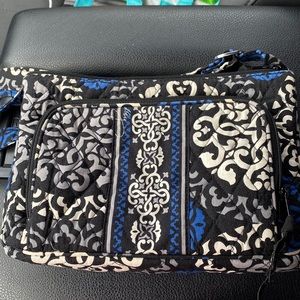 Vera Bradley little hipster blue